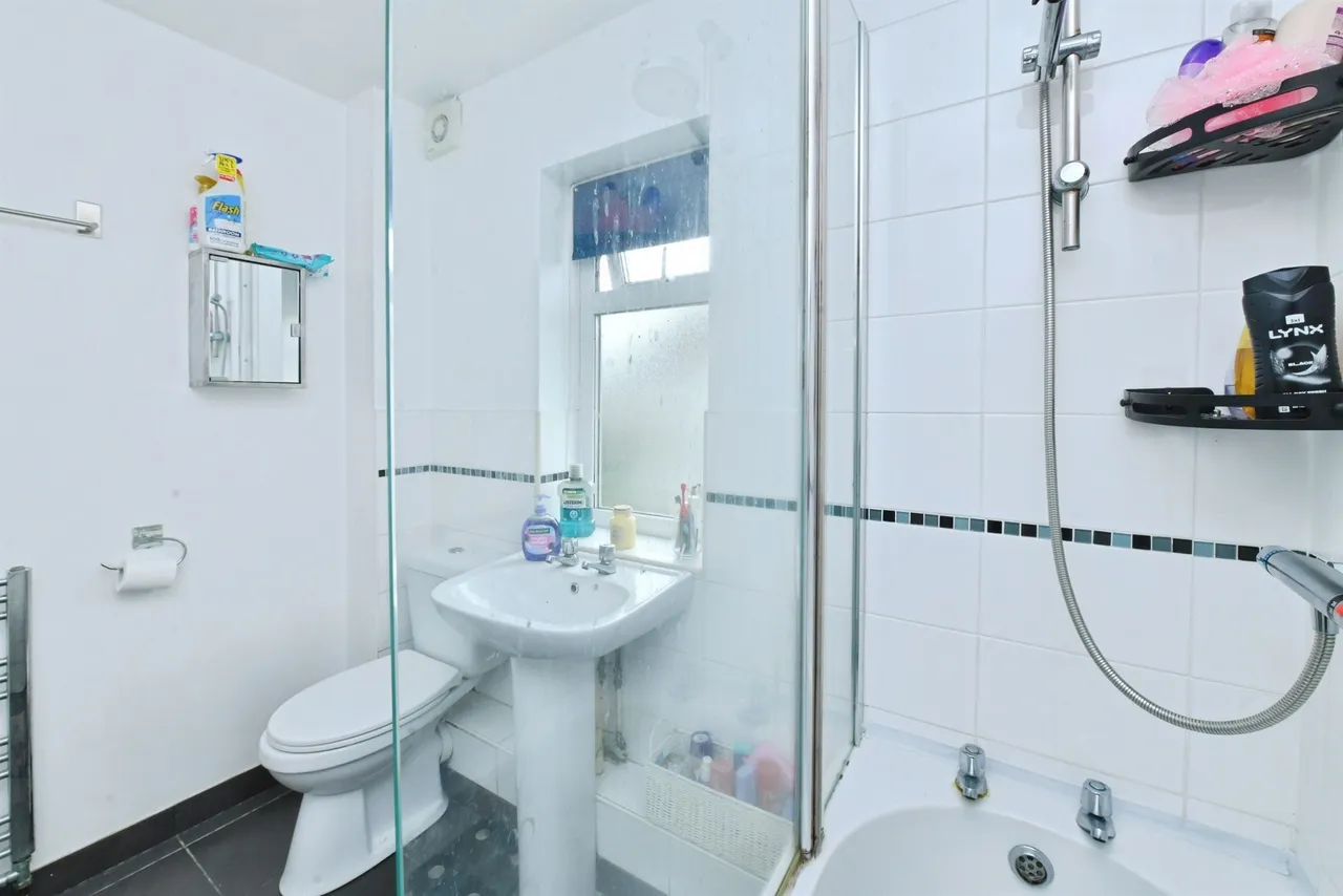 Gordon Court, Saltash, PL12, photo 15