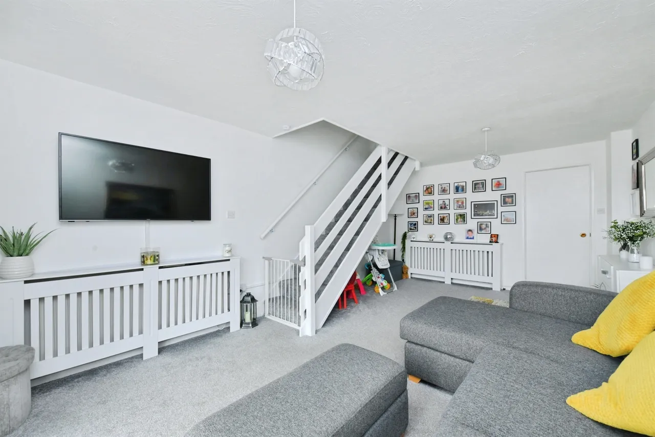 Gordon Court, Saltash, PL12, photo 2
