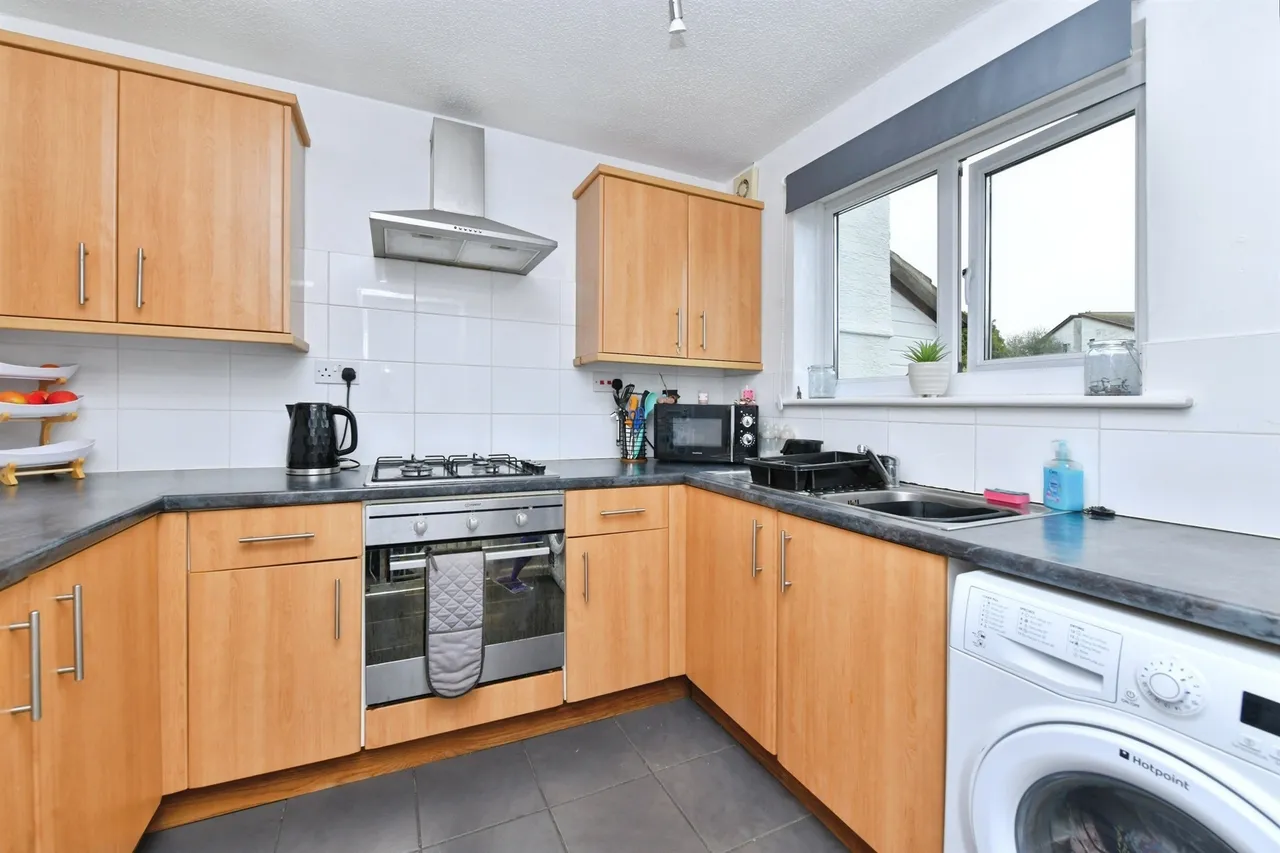 Gordon Court, Saltash, PL12, photo 11