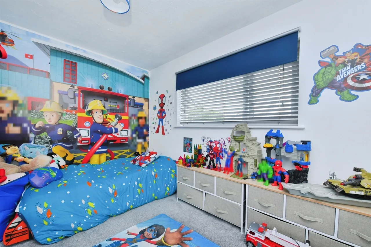Gordon Court, Saltash, PL12, photo 13