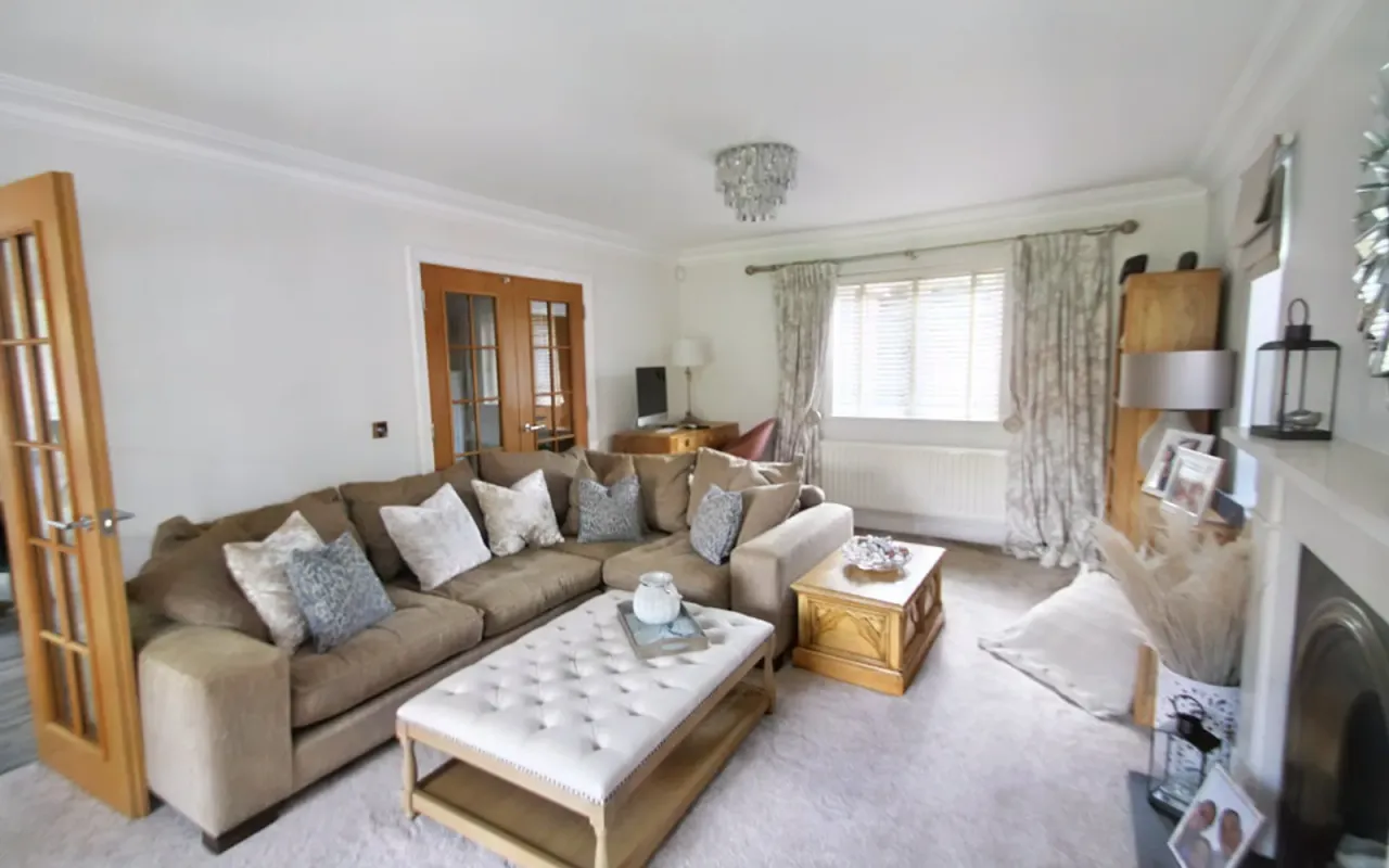 Bromham Road, Bedford MK40 4AF, photo 5