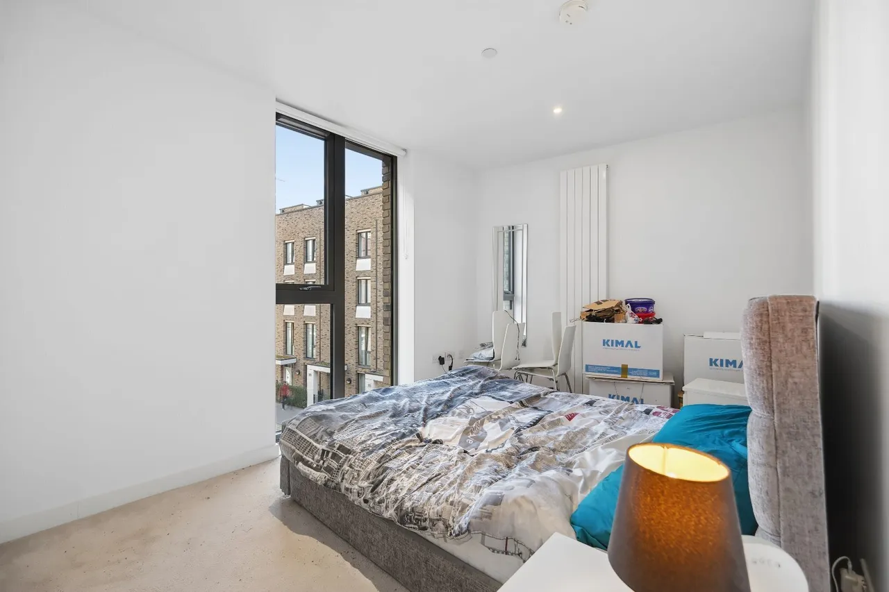 Schooner Road, London, E16, photo 7