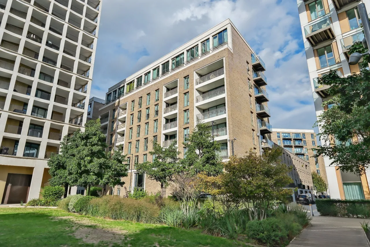 Schooner Road, London, E16, photo 11