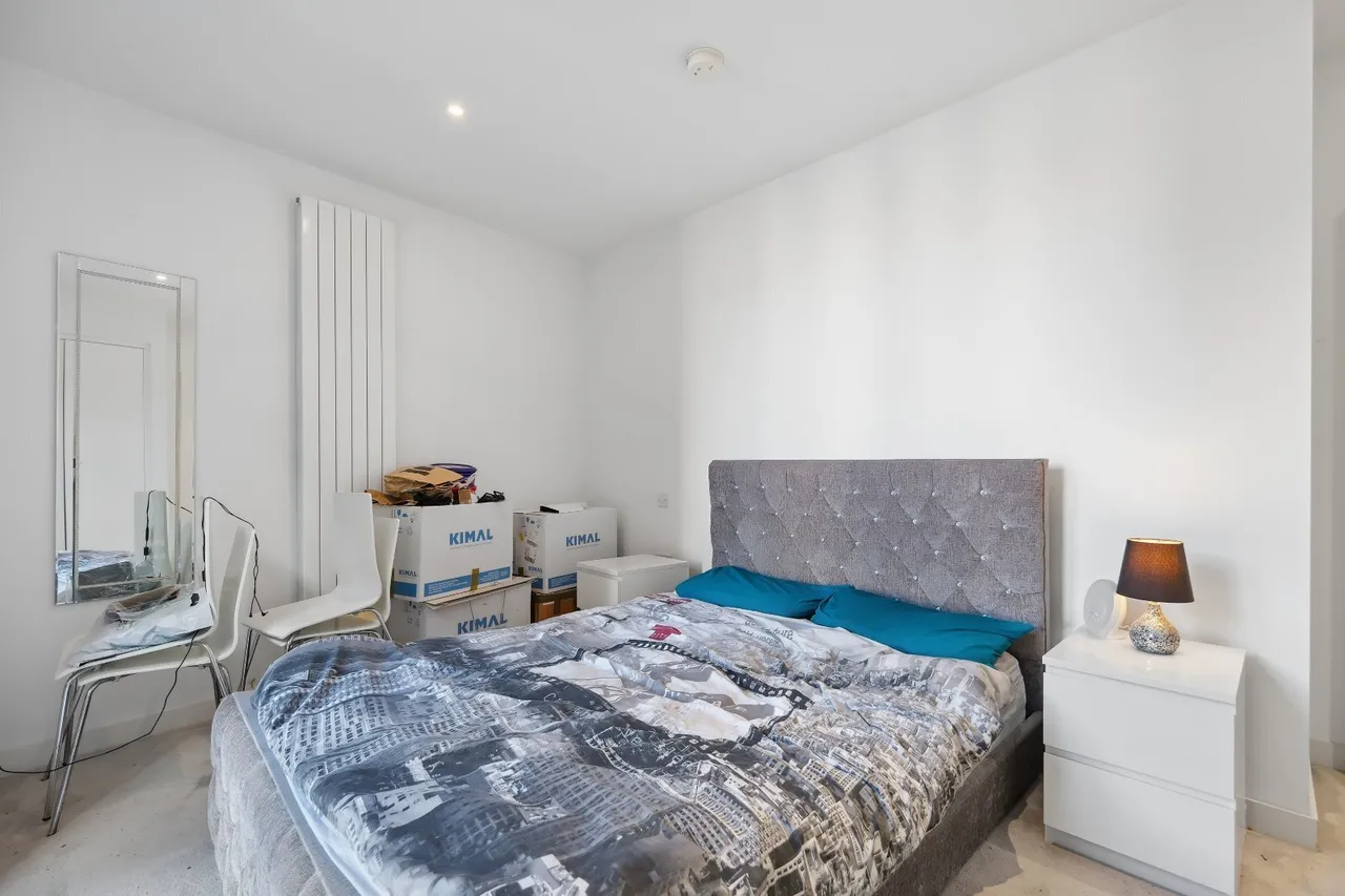 Schooner Road, London, E16, photo 8