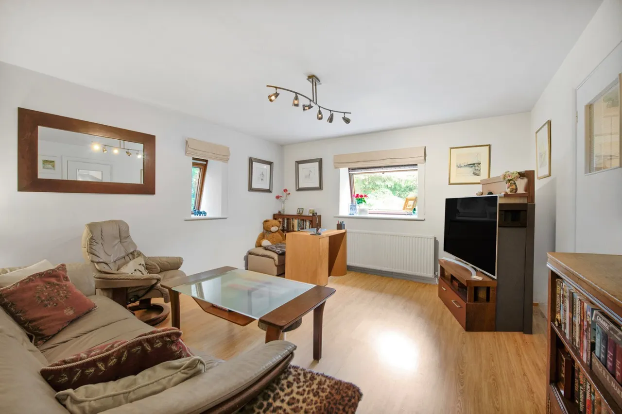Trinity Road, London, SW18, photo 5