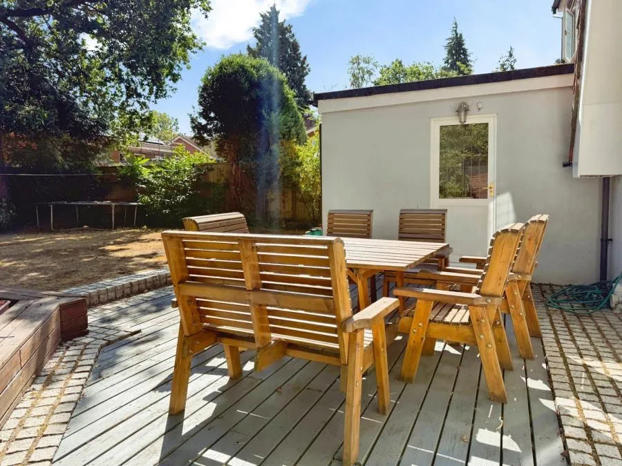 Lower Wokingham Road, Crowthorne, RG45, photo 5