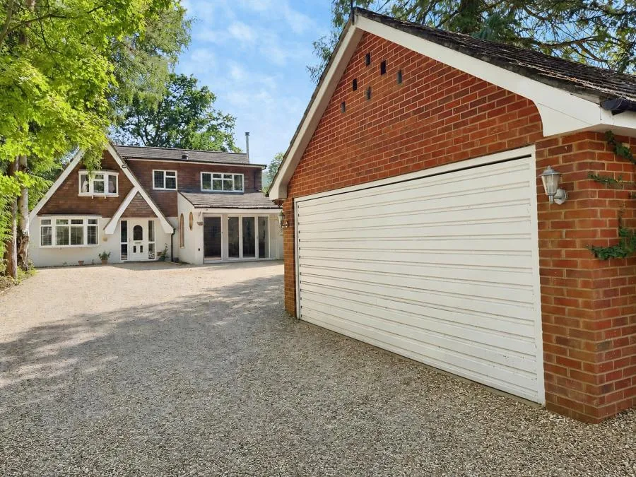 Lower Wokingham Road, Crowthorne, RG45, photo 25