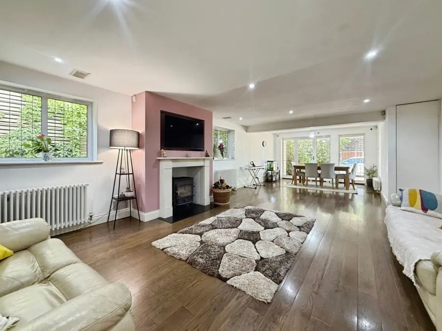 Lower Wokingham Road, Crowthorne, RG45, photo 3