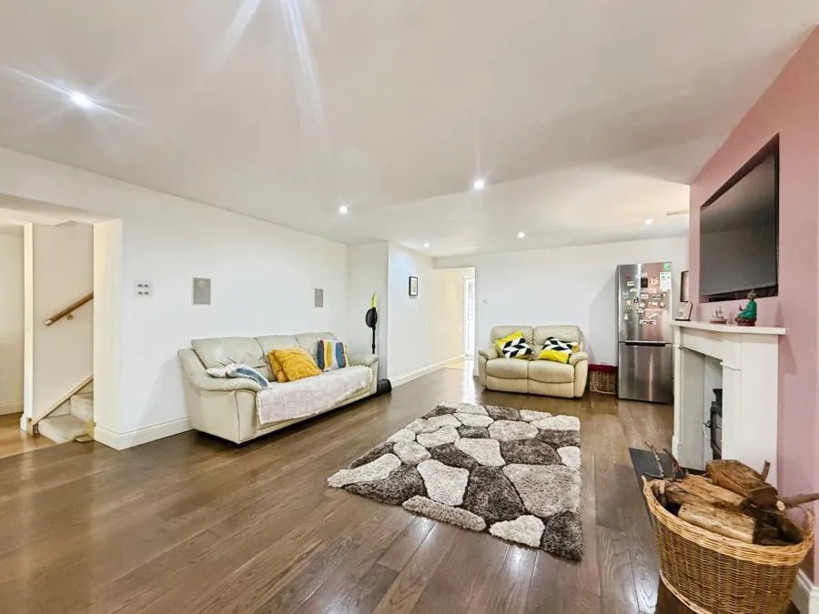 Lower Wokingham Road, Crowthorne, RG45, photo 11