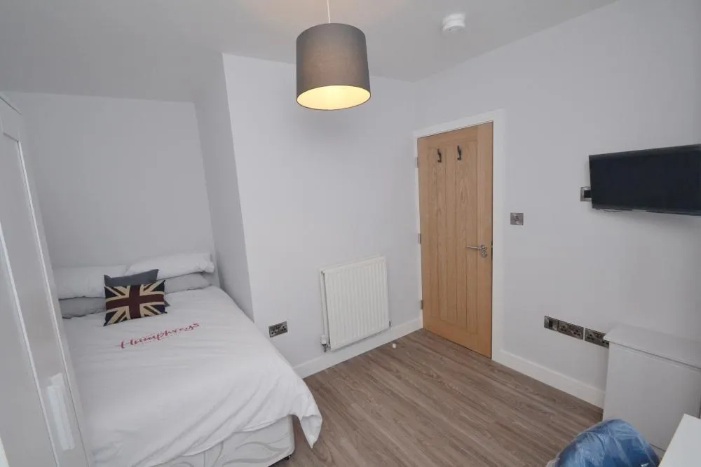 Moseley Road, Fallowfield, M14, photo 10