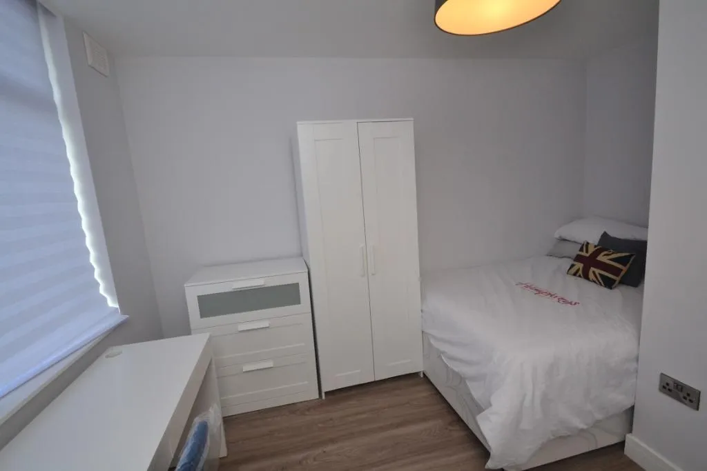Moseley Road, Fallowfield, M14, photo 9
