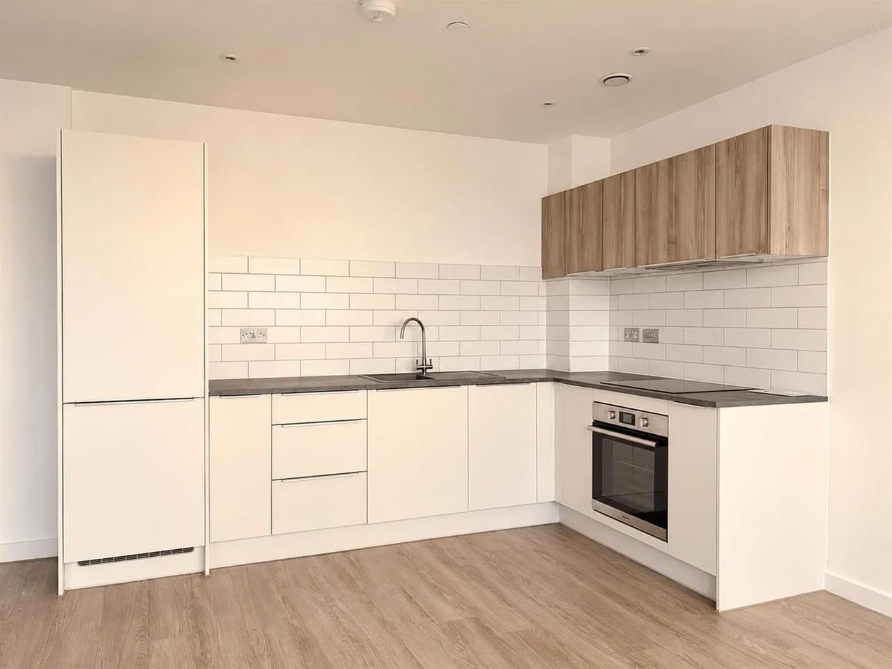 London Road, St. Leonards-On-Sea, TN37, photo 2