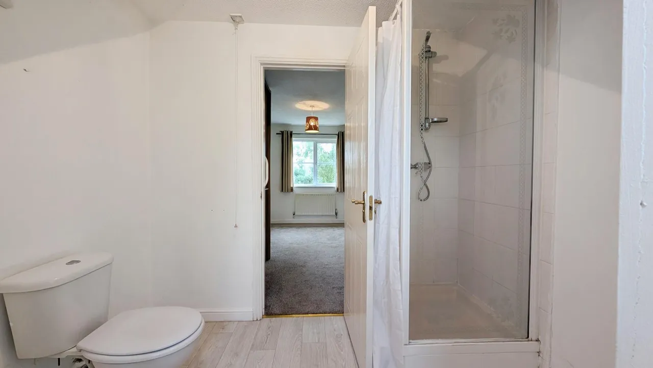 Fresh Meadows, Normanton, WF6, photo 17
