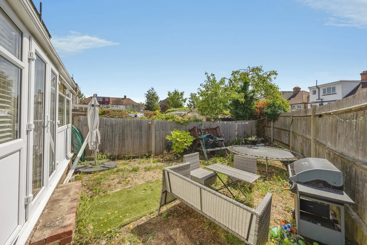 Oriel Close, Mitcham, CR4, photo 19