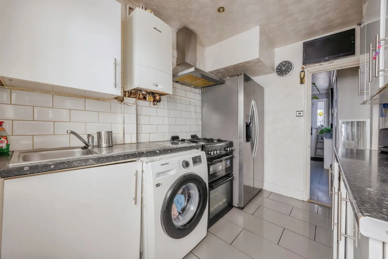 Oriel Close, Mitcham, CR4, photo 7