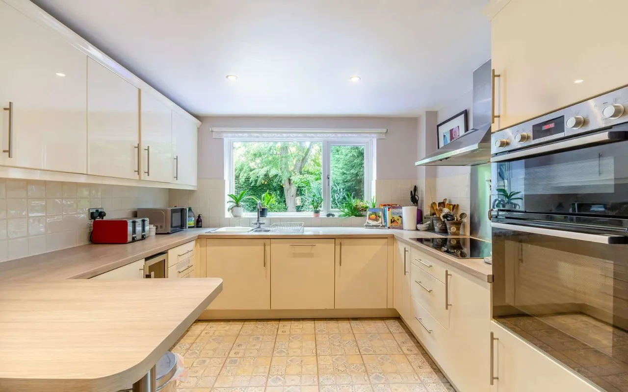 Victoria Crescent, Nottingham, Nottinghamshire, NG5 4DA, photo 9