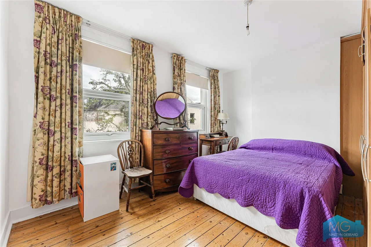 Brackenbury Road, London, N2, photo 4
