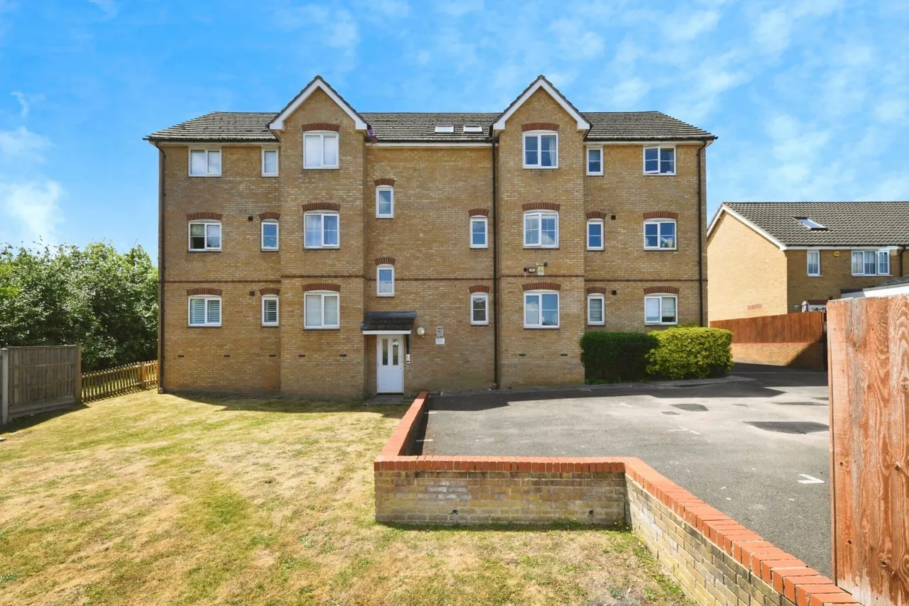 Czarina Rise, Basildon, Essex, SS15, photo 13