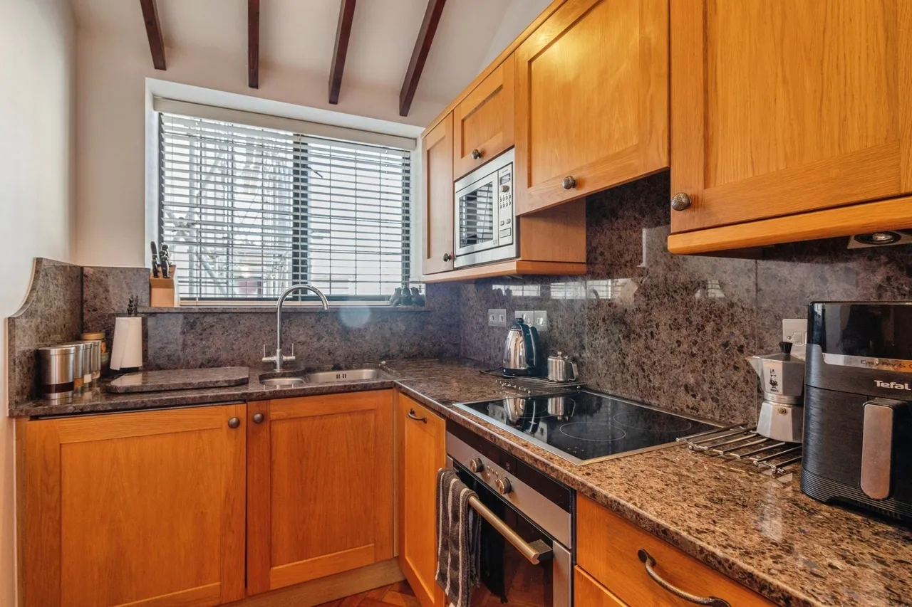Kings Road, Westcliff-on-Sea, SS0, photo 11