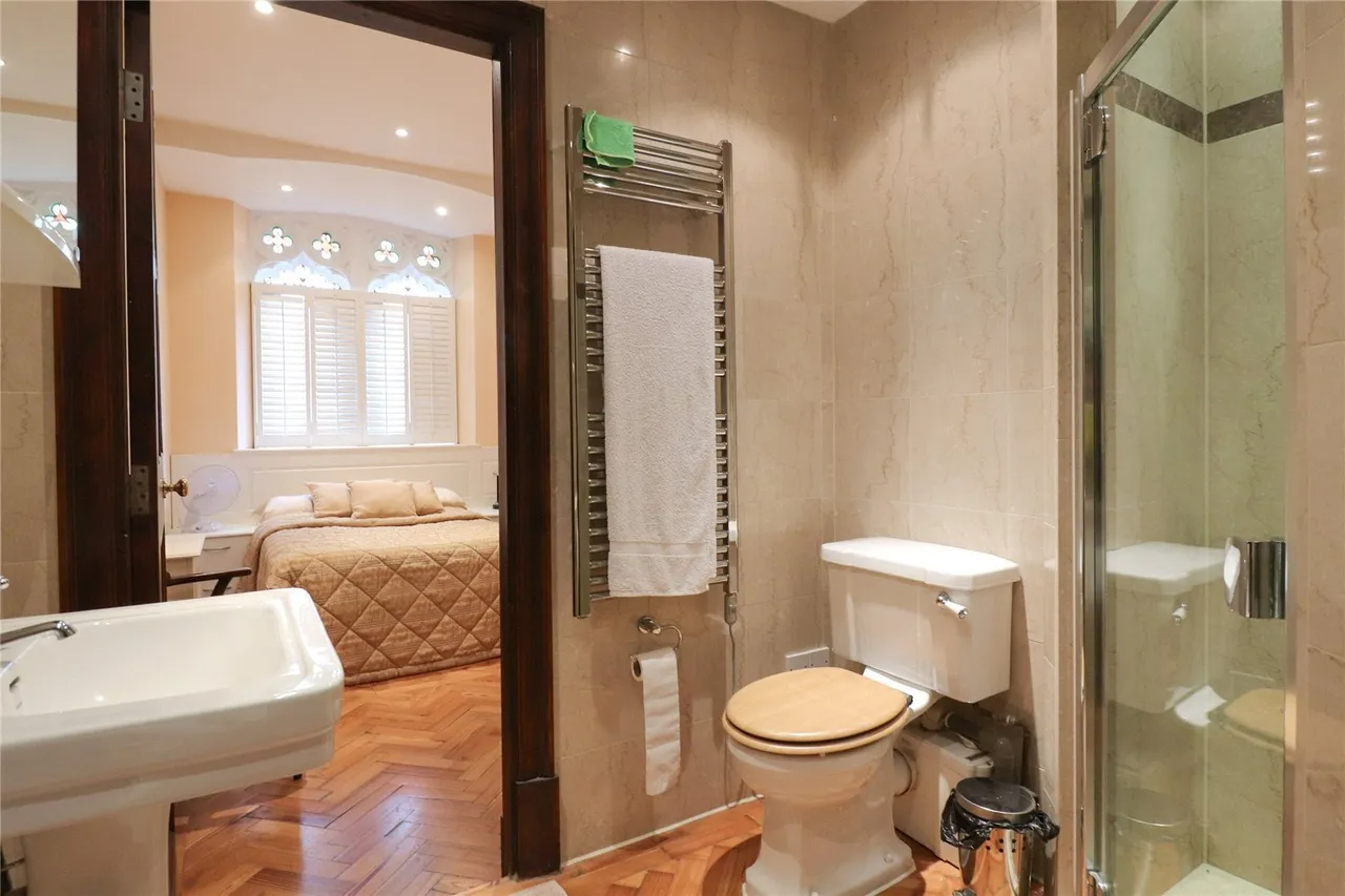 Kings Road, Westcliff-on-Sea, SS0, photo 18