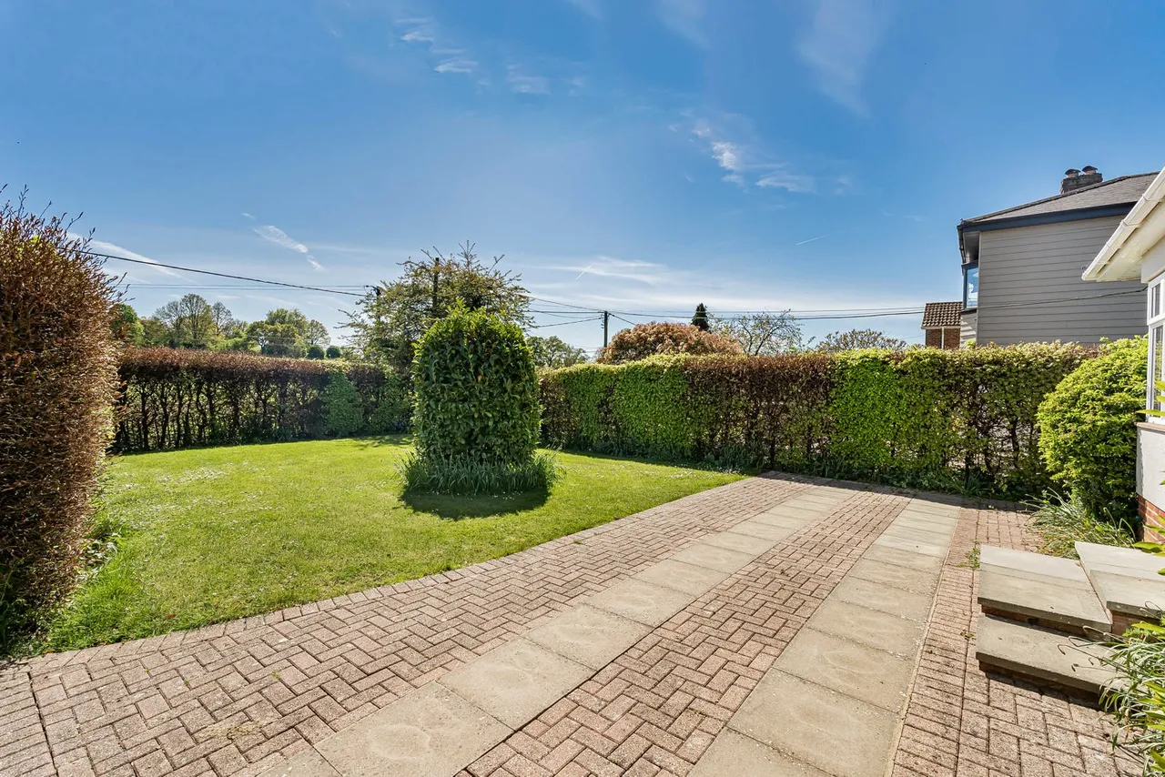 Gascoigne Lane, Ropley, SO24, photo 14