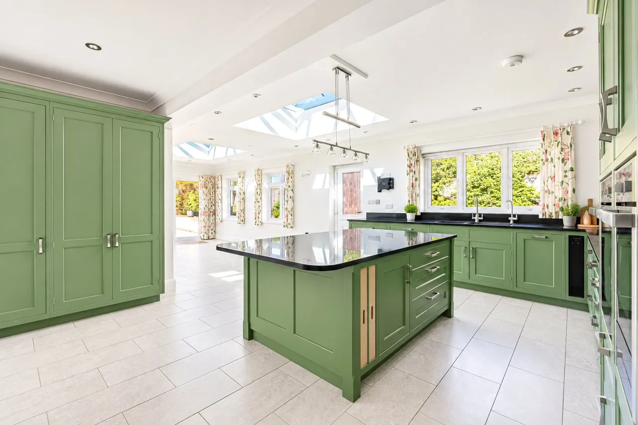 Gascoigne Lane, Ropley, SO24, photo 4