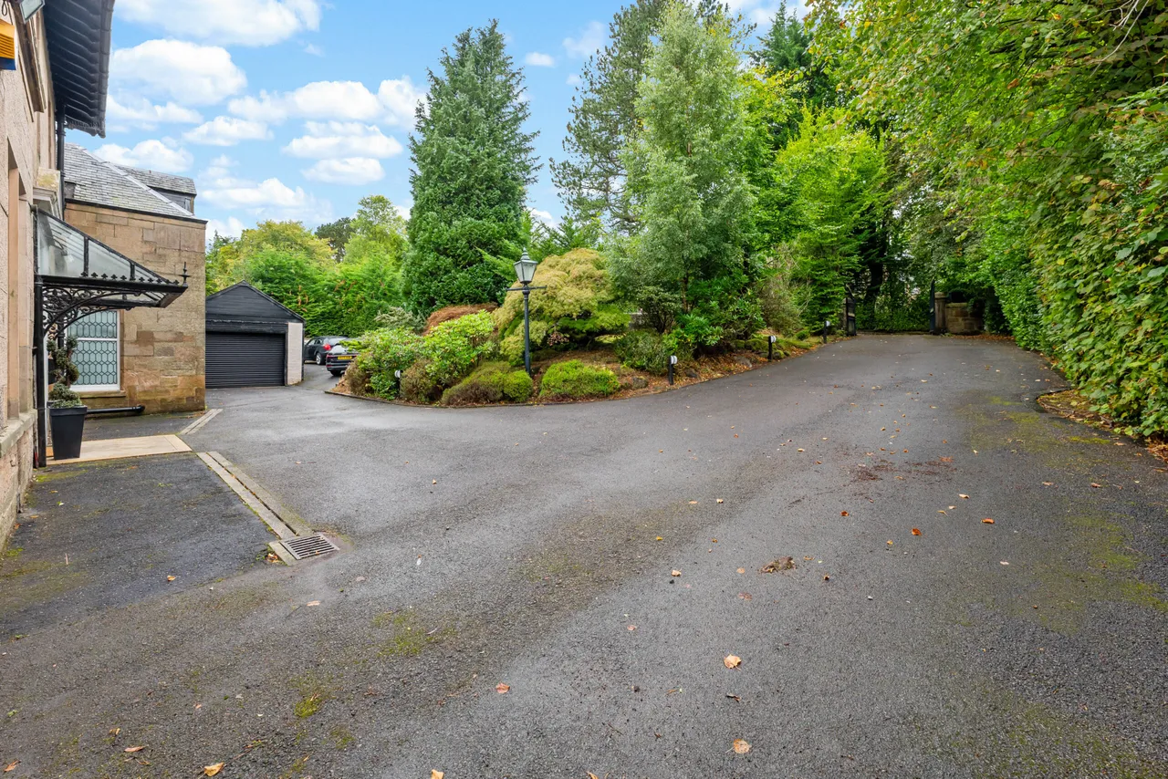 Ledcameroch Crescent, Bearsden, G61, photo 40