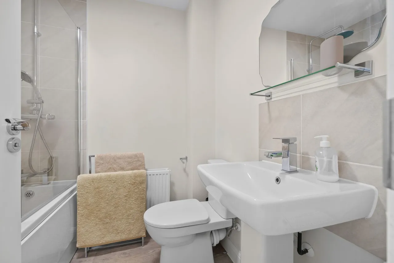 Fen Street, Brooklands, MK10, photo 16