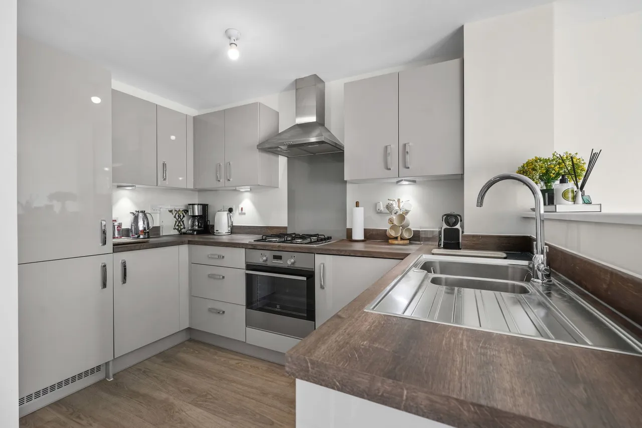 Fen Street, Brooklands, MK10, photo 4