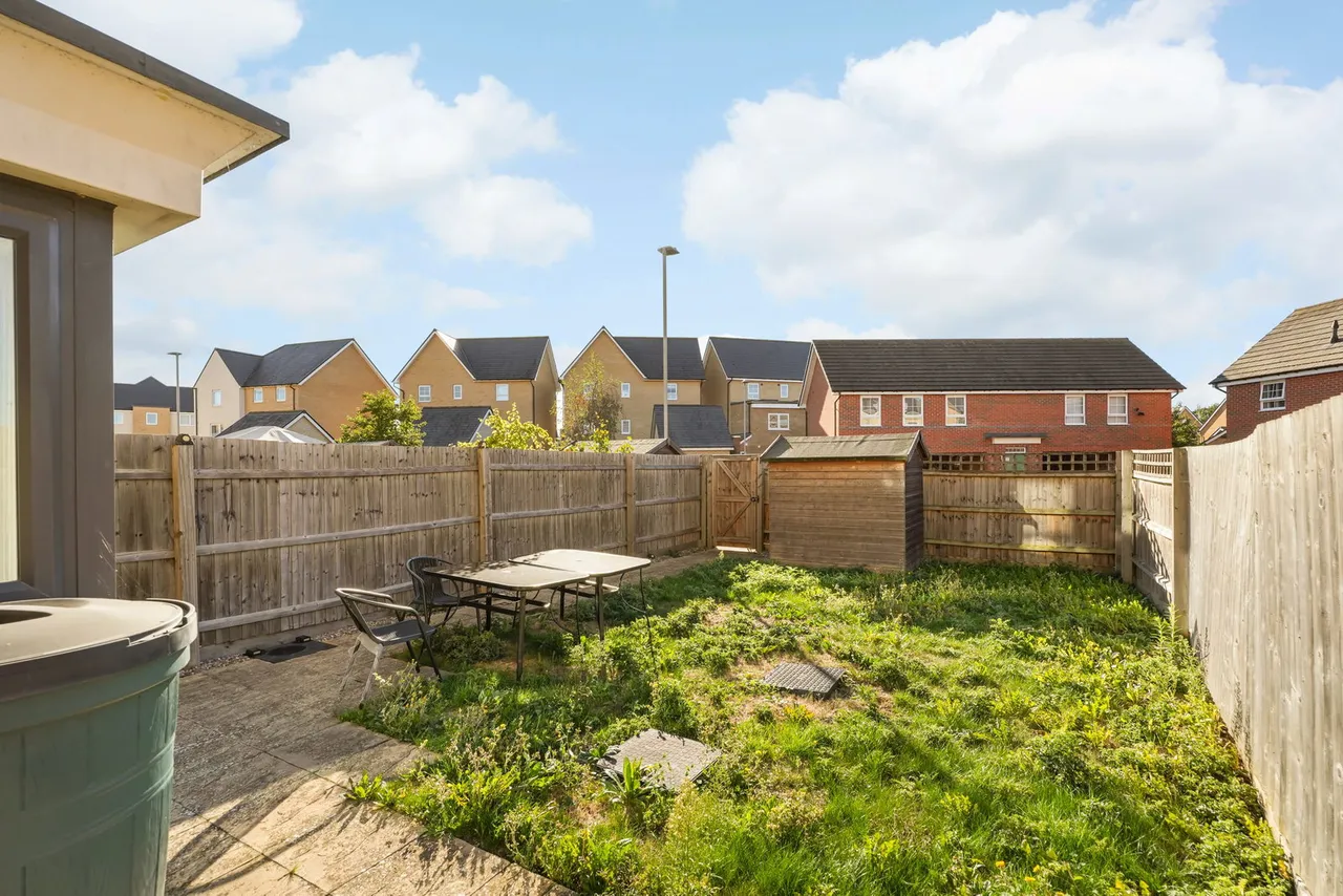 Fen Street, Brooklands, MK10, photo 18
