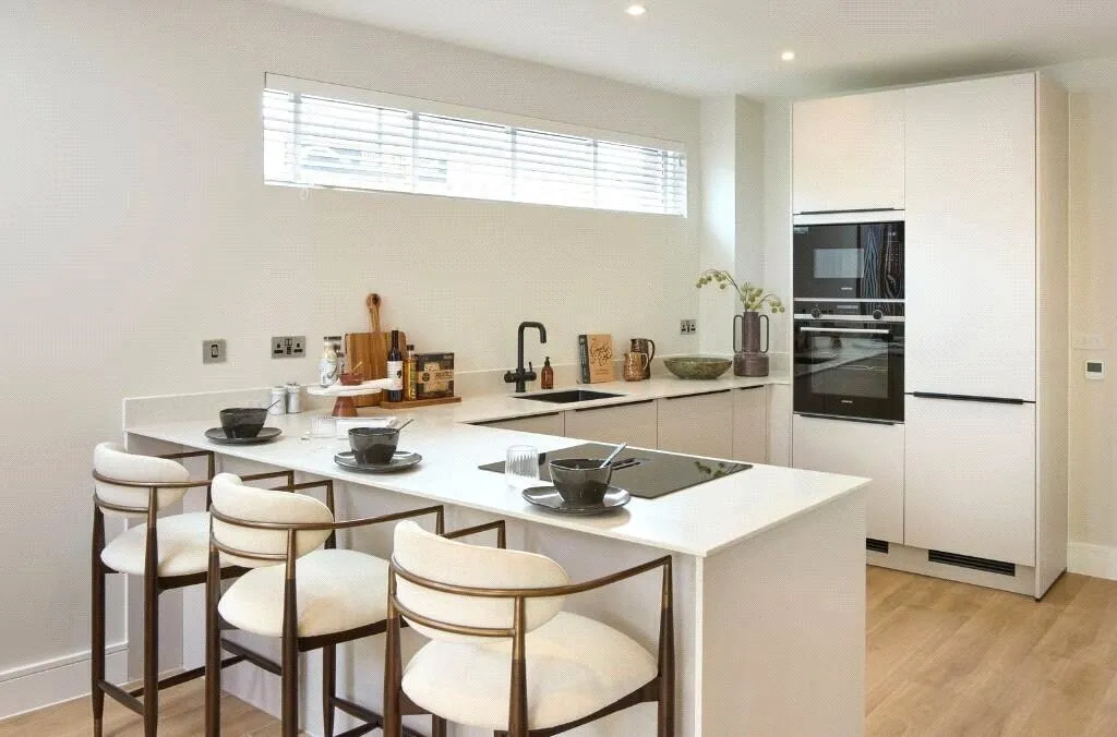 Edwin Road, Twickenham, TW2, photo 5