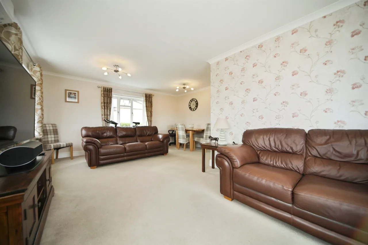Debenham Corner, Wetheringsett, Stowmarket, photo 3