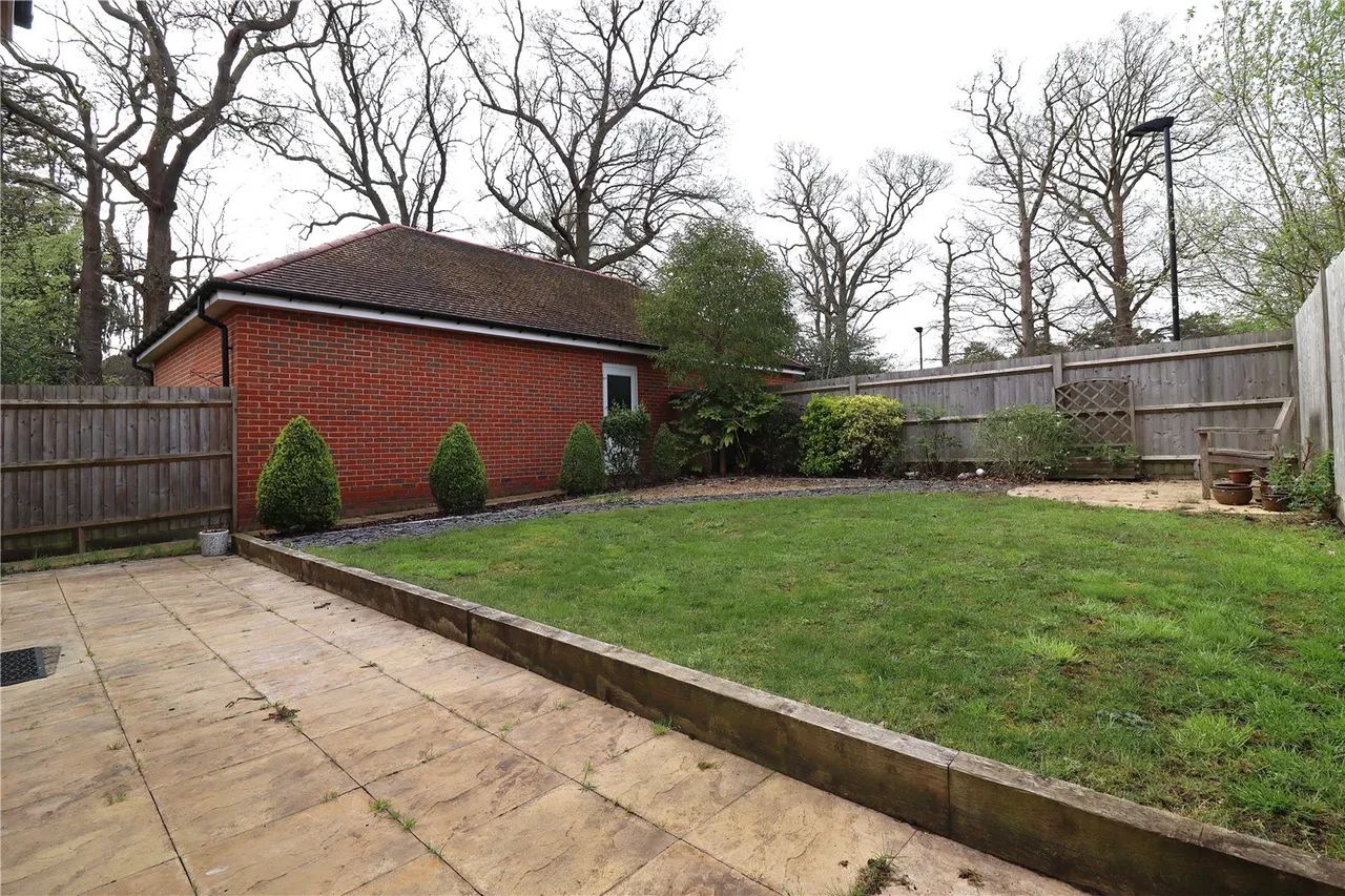 Copse Close, Fleet, Hampshire, GU51 1FA, photo 10