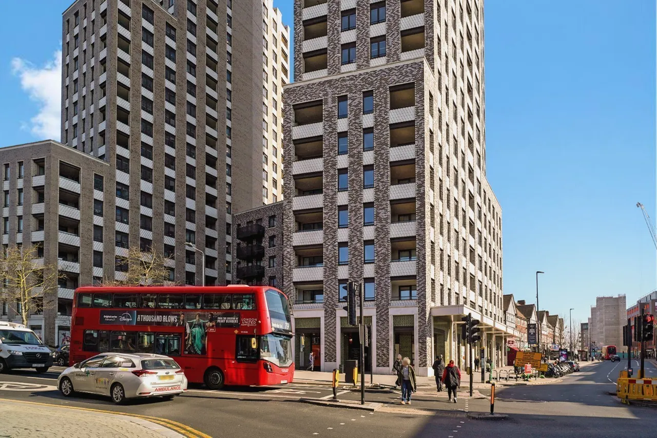 Park Lane, Wembley, HA9, photo 13