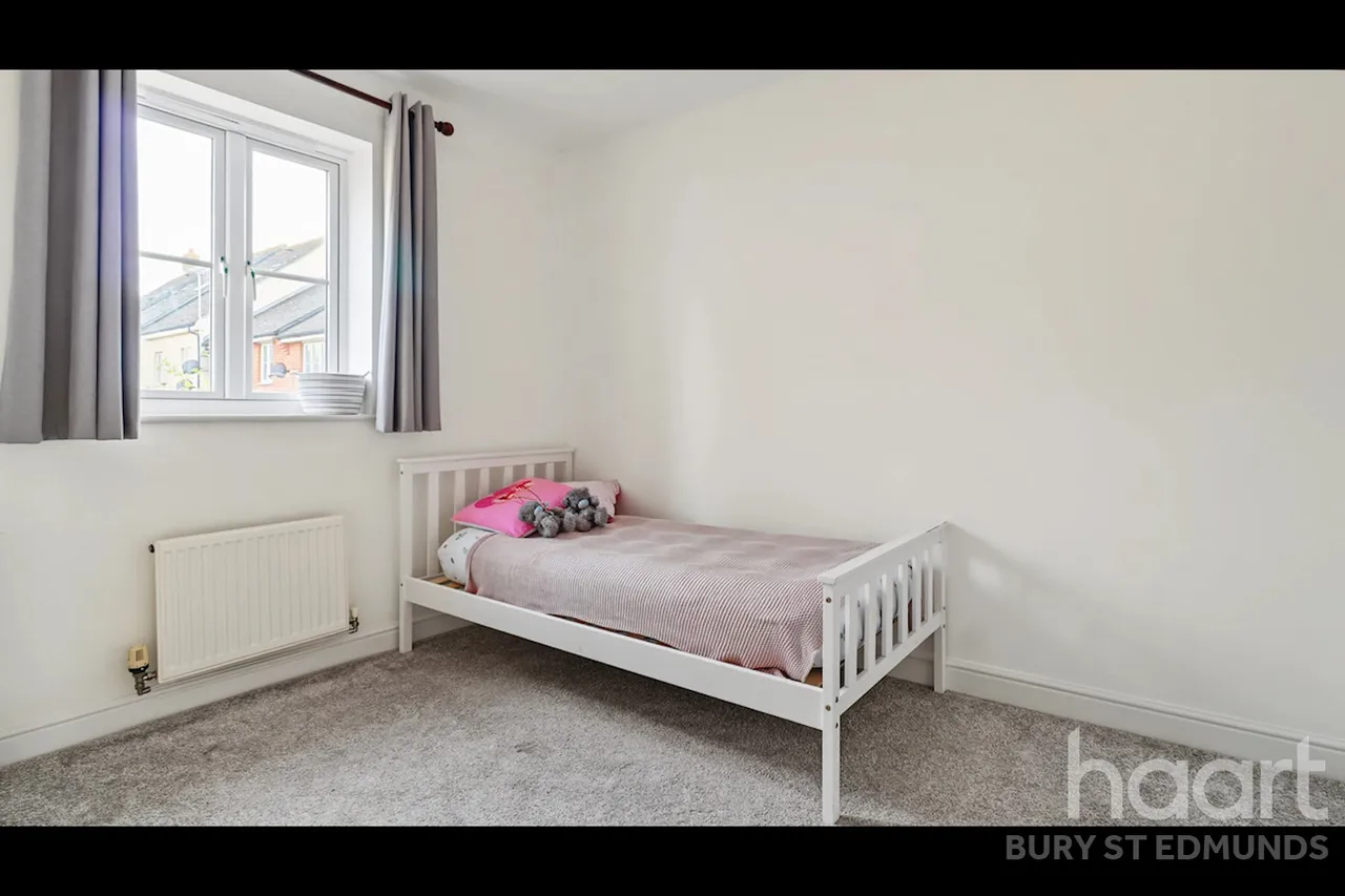 Turnstone Drive, Bury St Edmunds, IP32, photo 7