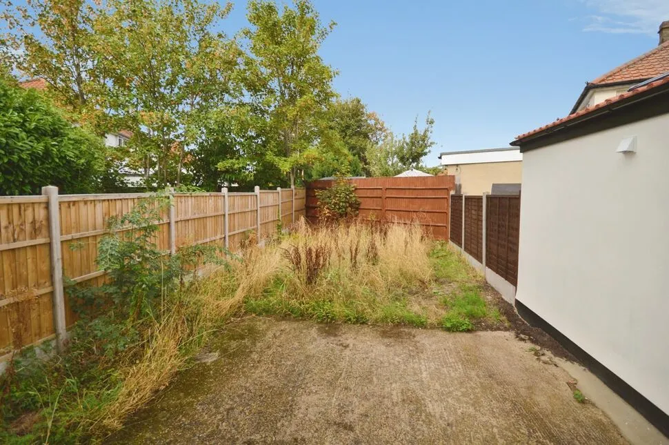 Warburton Road, Whitton, Twickenham, TW2, photo 10