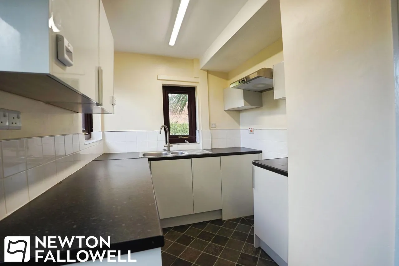 Dendy Drive, Woodbeck, DN22, photo 4