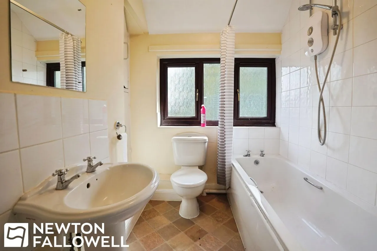 Dendy Drive, Woodbeck, DN22, photo 8