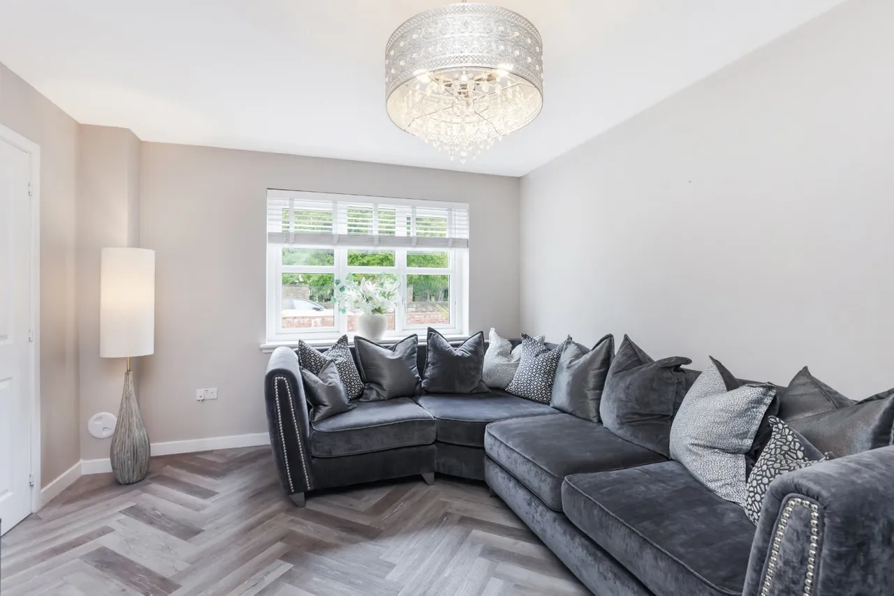 Hawkhead Road, Paisley, Renfrewshire, PA2, photo 2