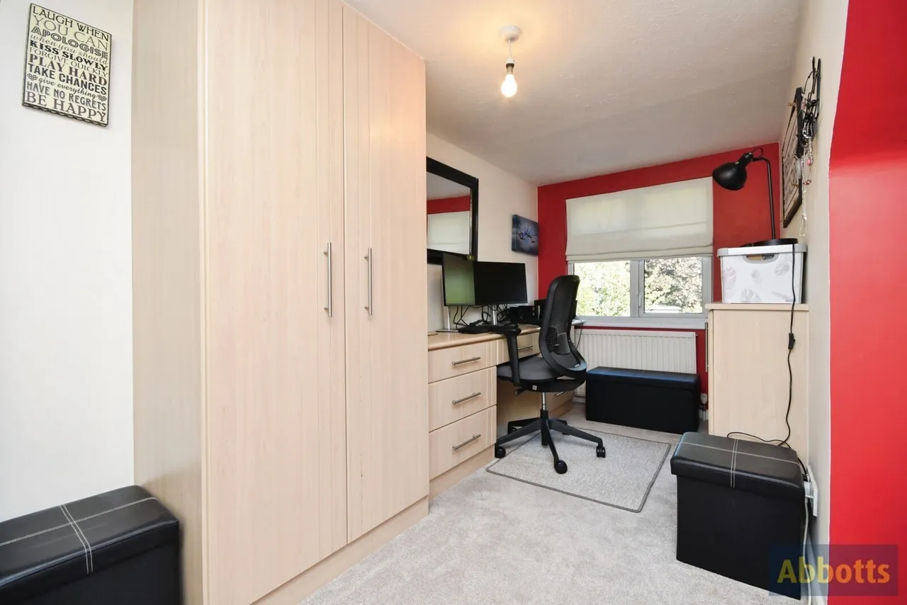Thames Close, Rayleigh, Essex, SS6, photo 15