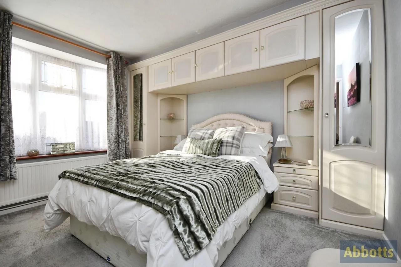 Thames Close, Rayleigh, Essex, SS6, photo 11