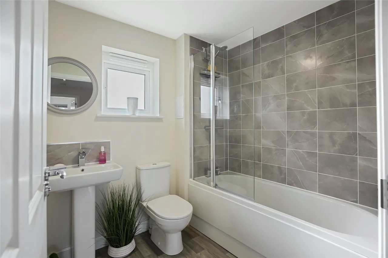 Eilean Donan Drive, Kilmarnock, East Ayrshire, KA3, photo 11