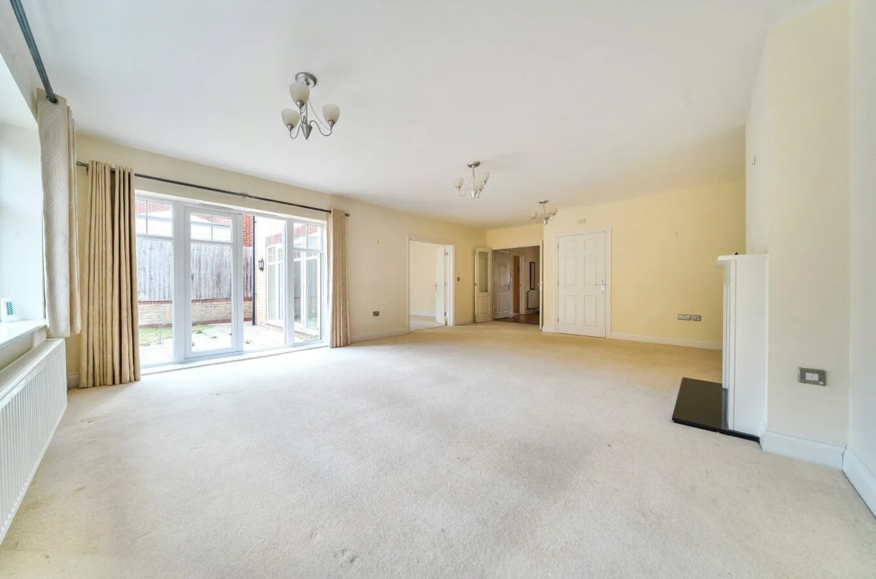 Knox Road, Guildford, GU2, photo 22