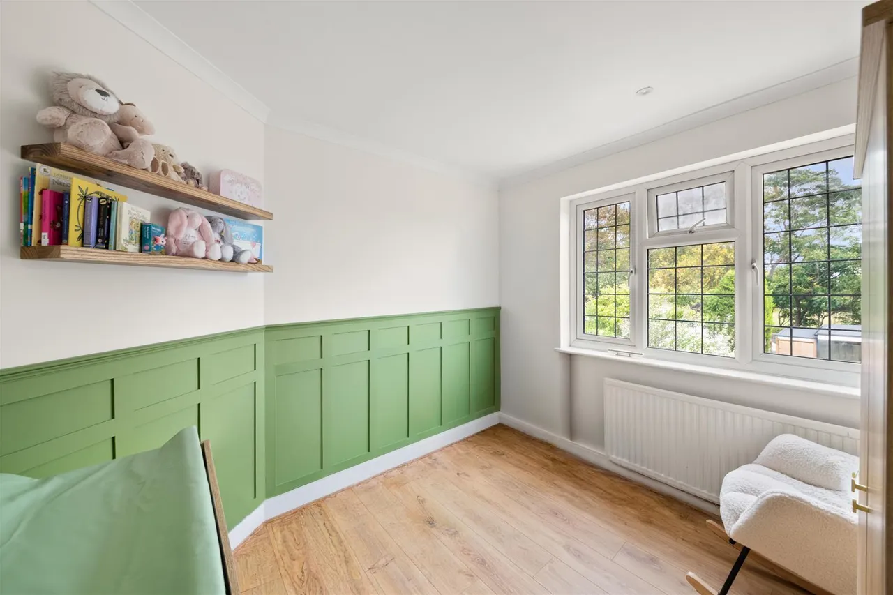 Beverley Road, Ruislip, photo 13