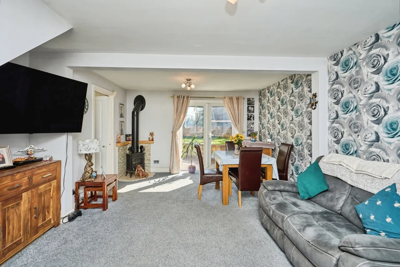 Sylvan Avenue, East Cowes, PO32, photo 6
