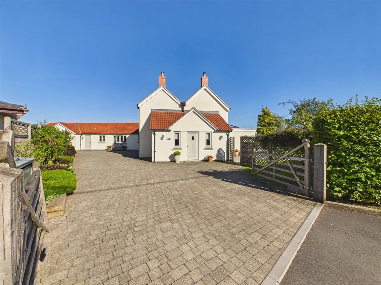South Road, Lympsham, BS24, photo 3