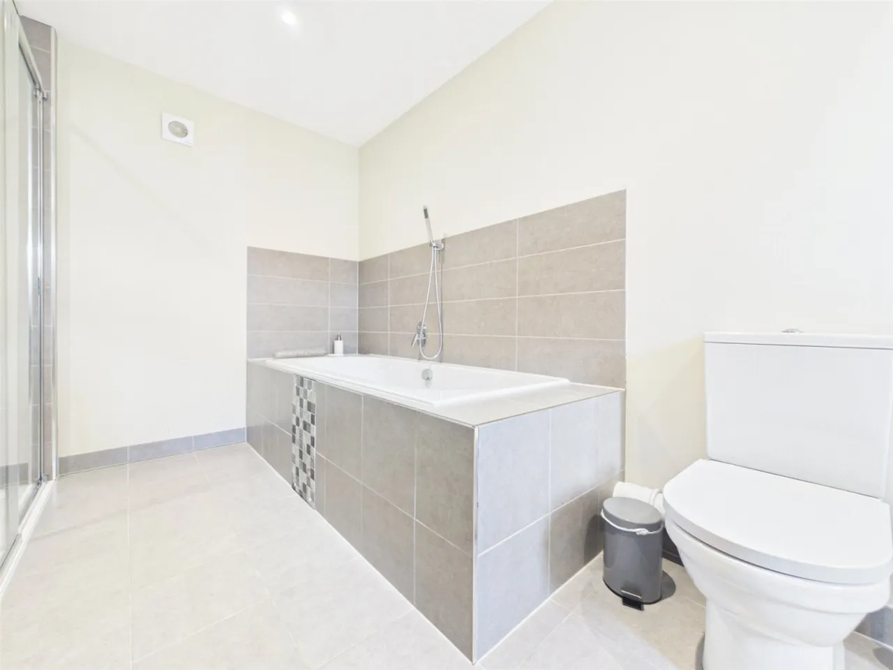 South Road, Lympsham, BS24, photo 24