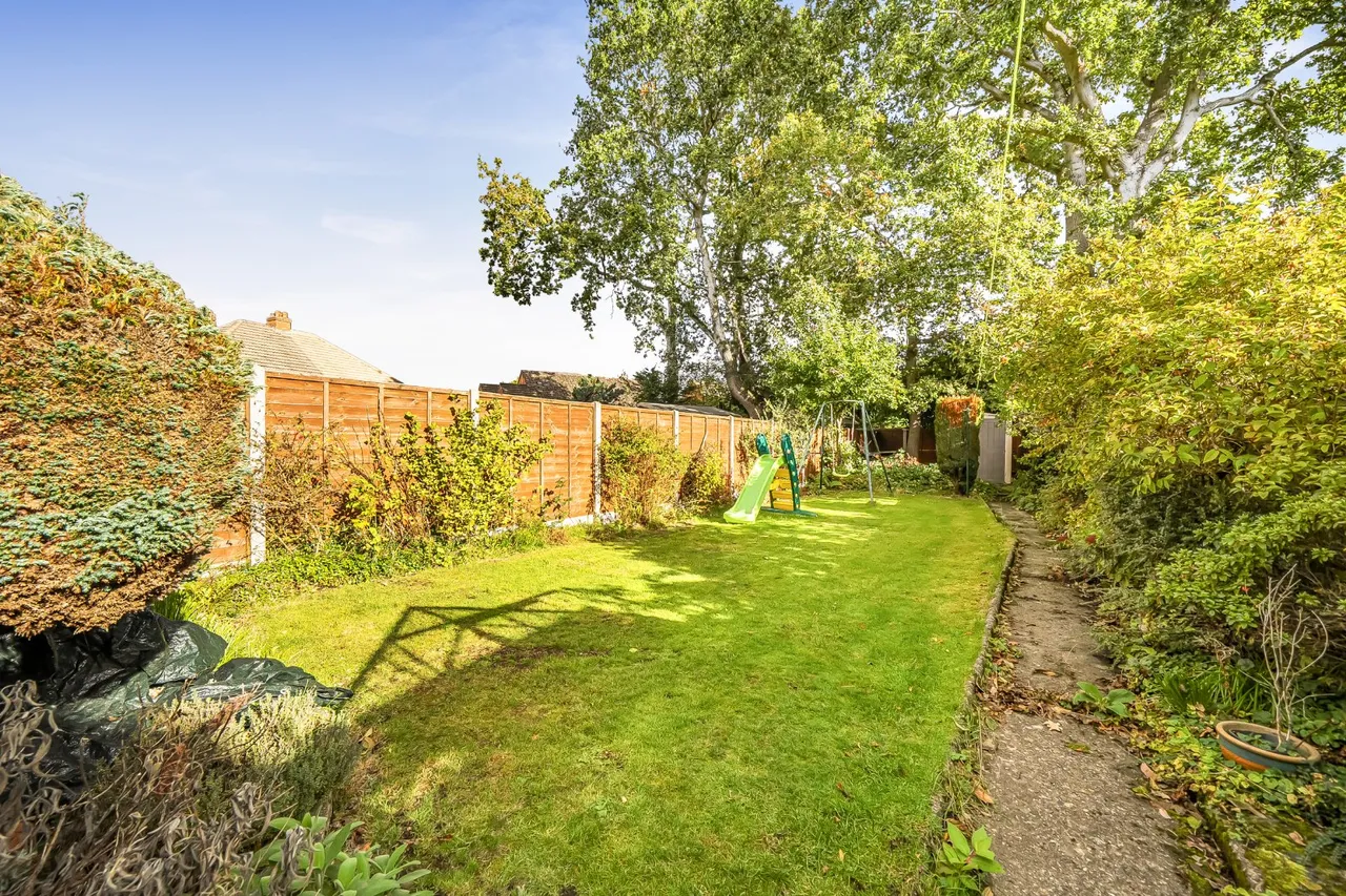 Featherstone Crescent, Shirley, B90, photo 6