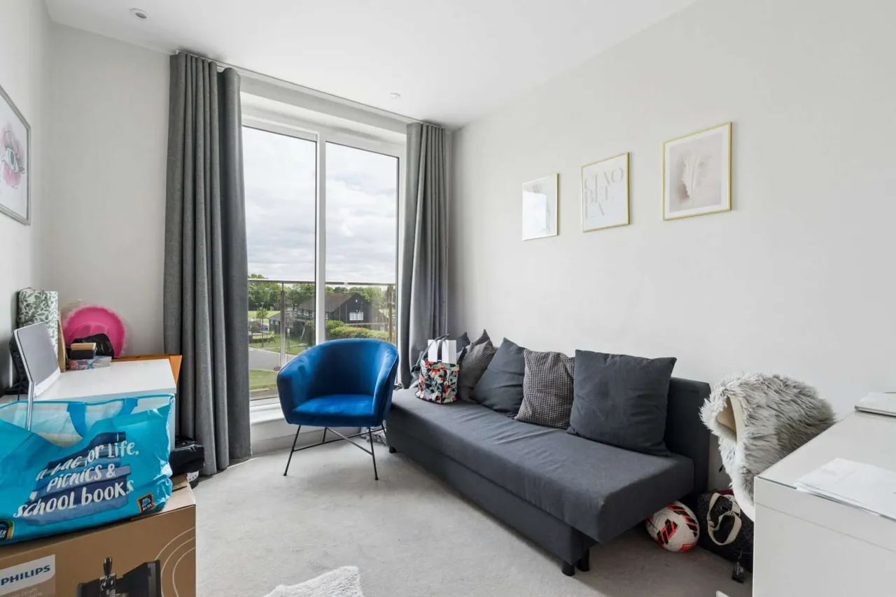 Woodside Road, Amersham, Buckinghamshire, HP6 6FY, photo 10