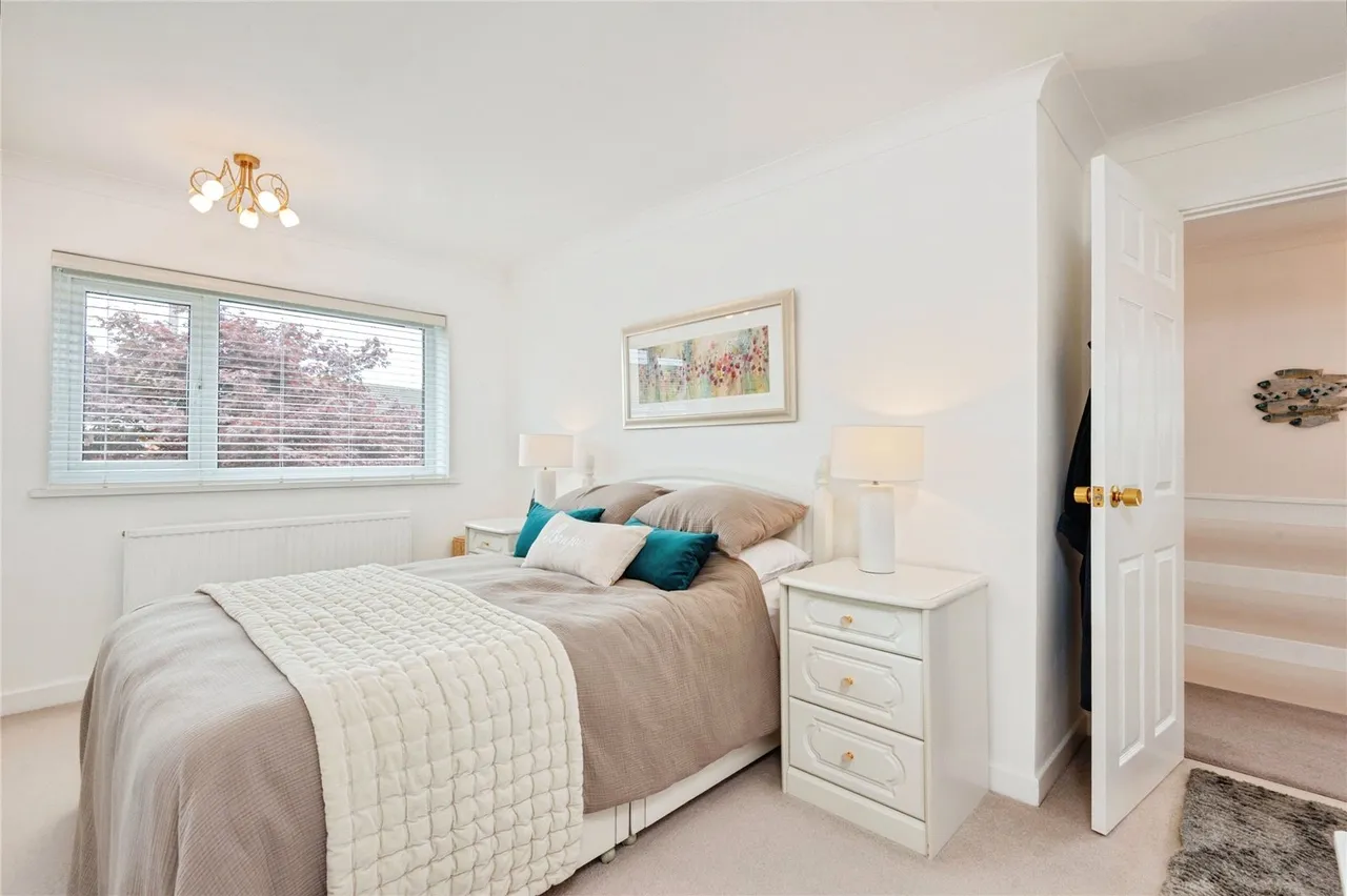 Meadowcroft Park, Liverpool, L12, photo 11